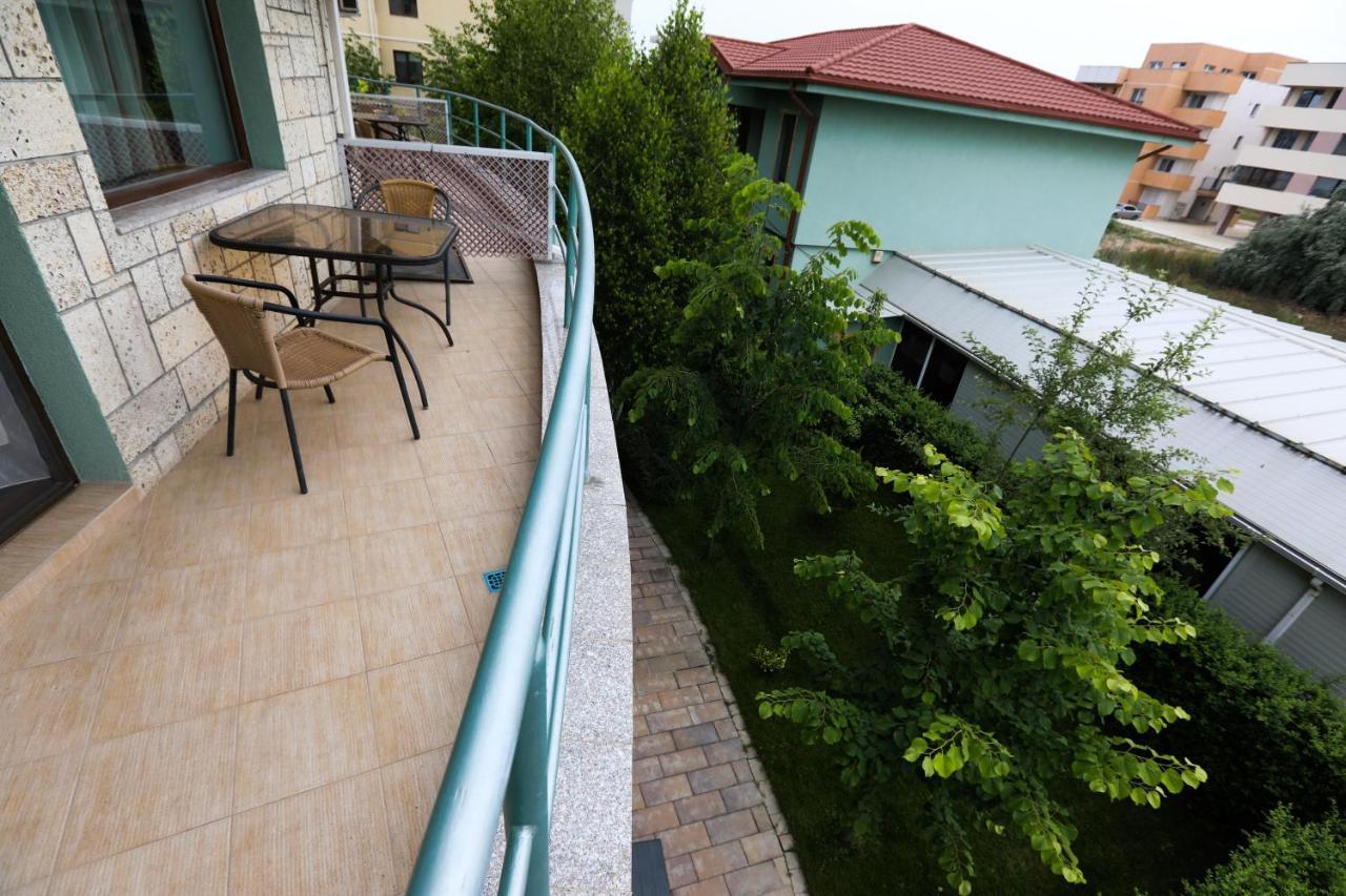 King Room with Balcony,1001196507:JPEG