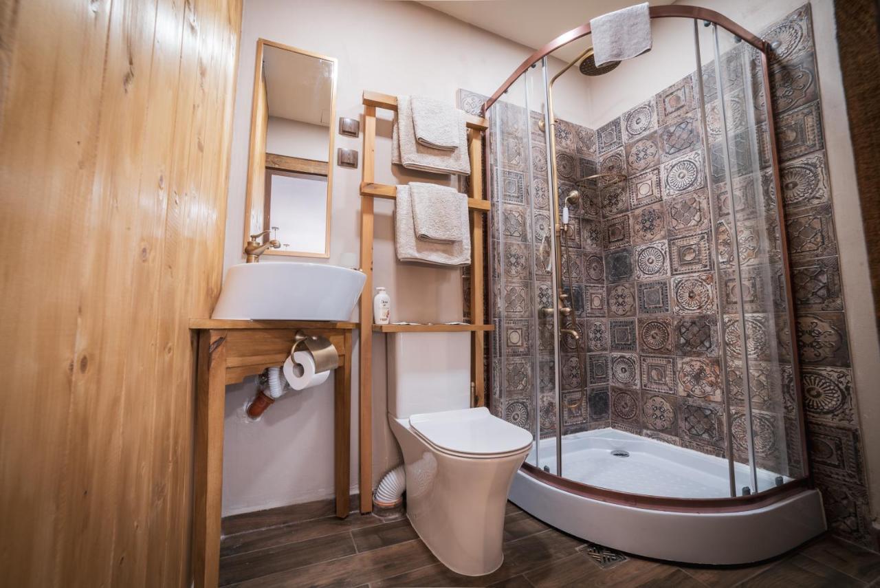 Large Double Room,1002481437:JPEG