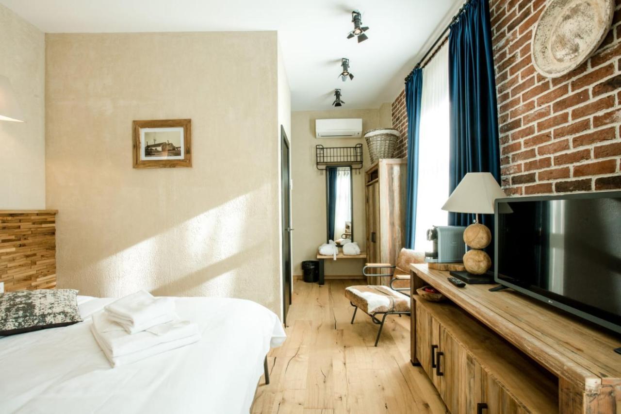 Superior Queen Room,1005138280:JPEG