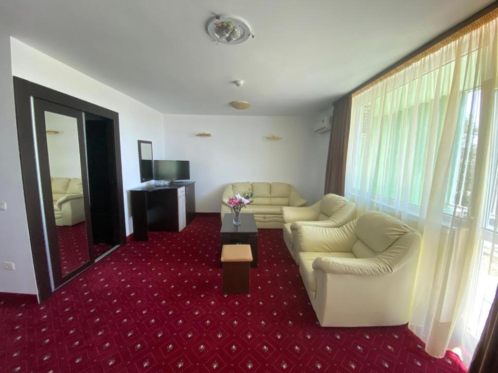 Apartment,1005309610:JPEG