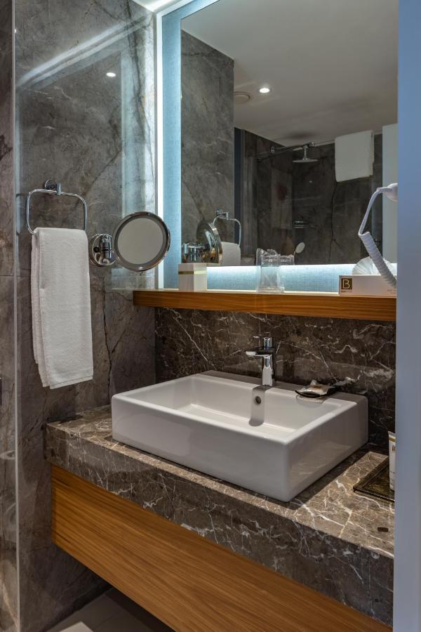 Family Room with Sea View,1085178037:JPEG