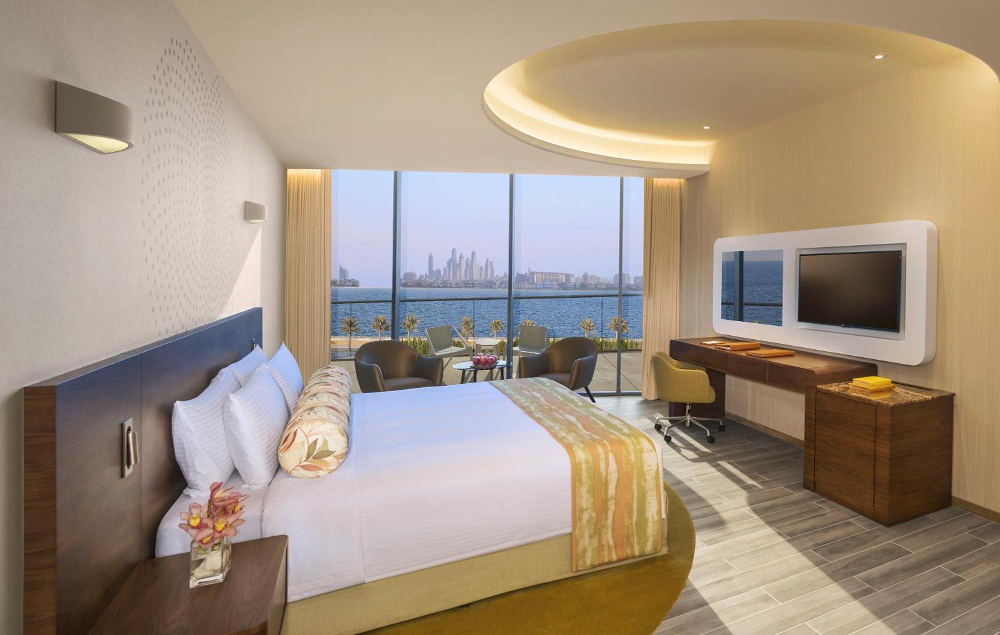 Premium One-Bedroom Suite Balcony Sea View Club Lounge Access,1731514320:JPEG