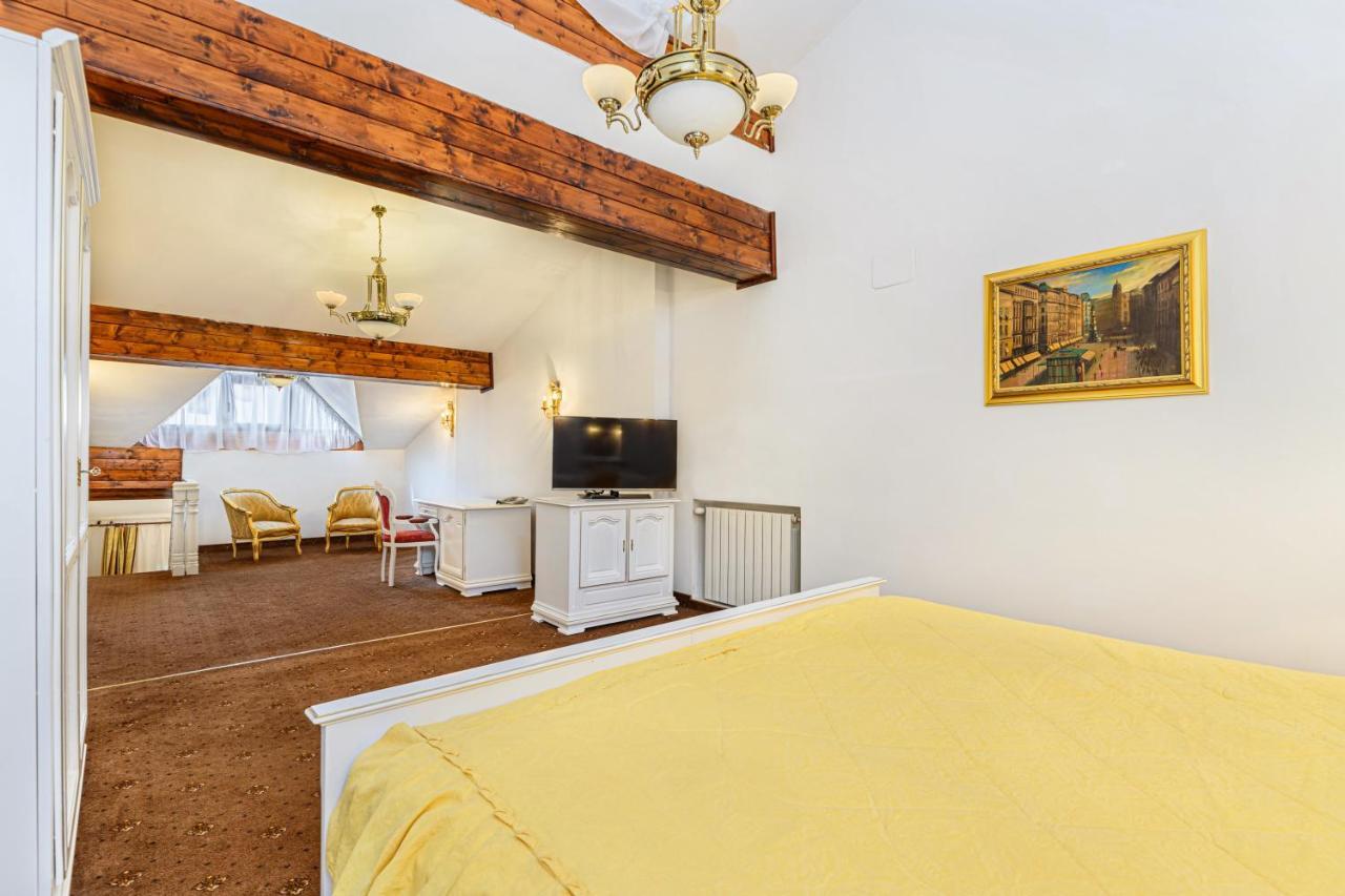 Cameră dublă superioară cu balcon și acces la spa