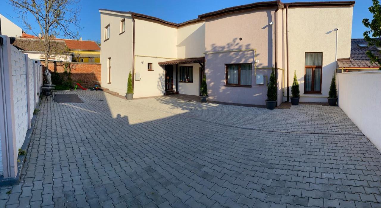 Double or Twin Room with Private Bathroom,1107314229:JPEG