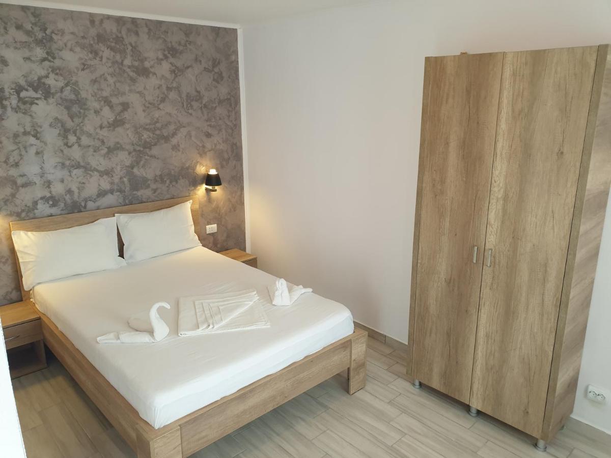 Double or Twin Room,1636041826:JPEG
