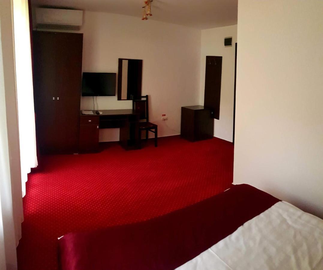 Double Room,1151808801:JPEG