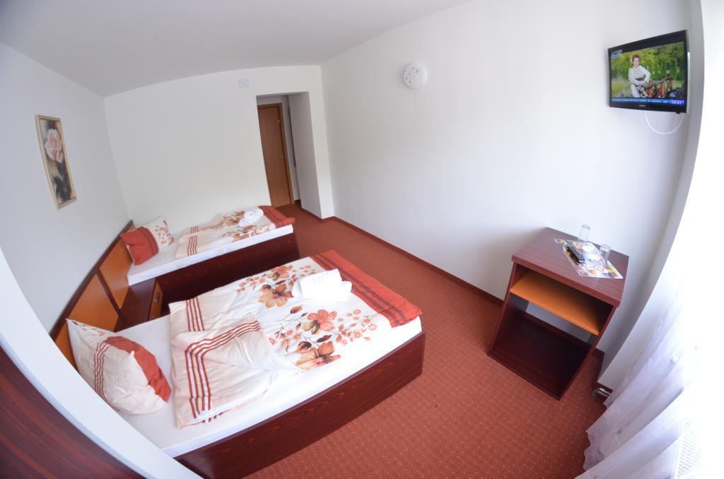 Cameră twin cu balcon