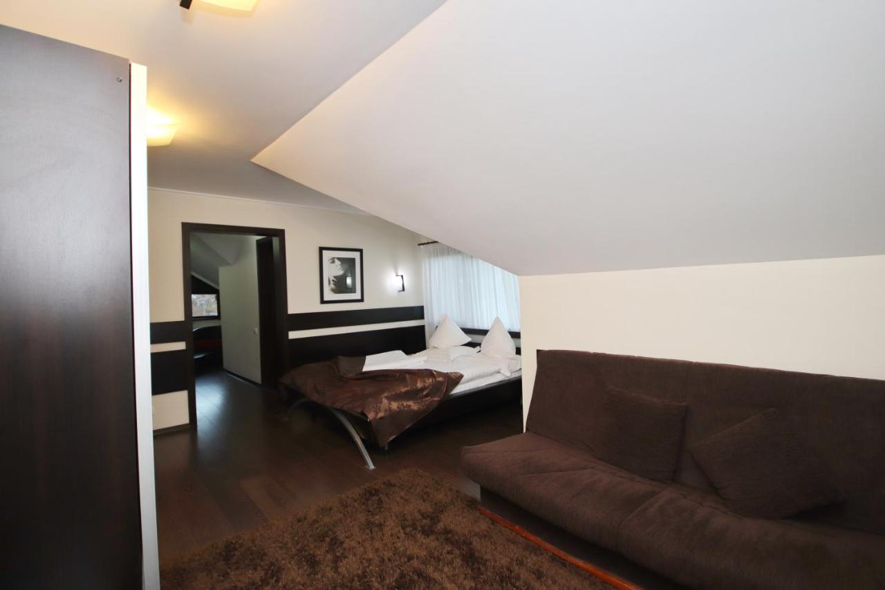 Villa 2 Double Room Floor 2,1195277365:JPEG