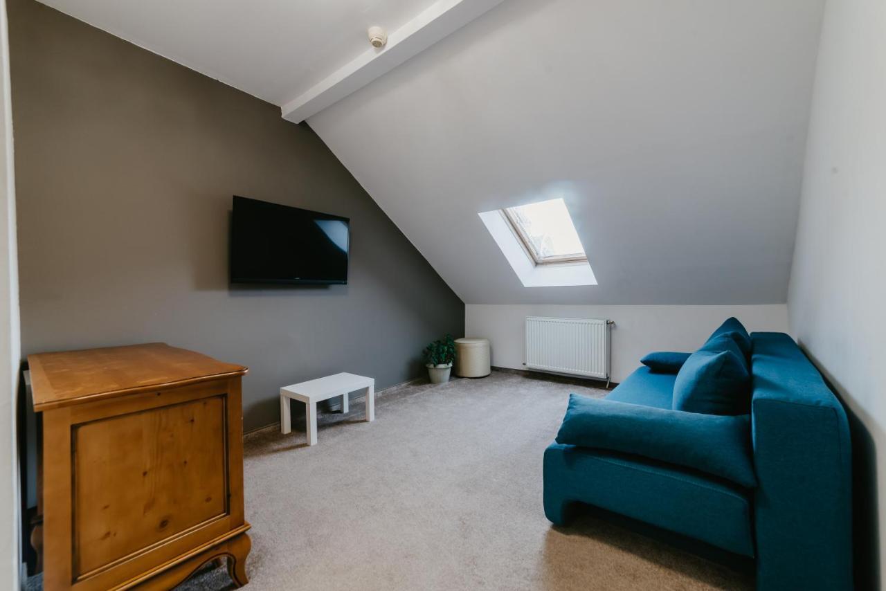 Superior Suite,1246292758:JPEG