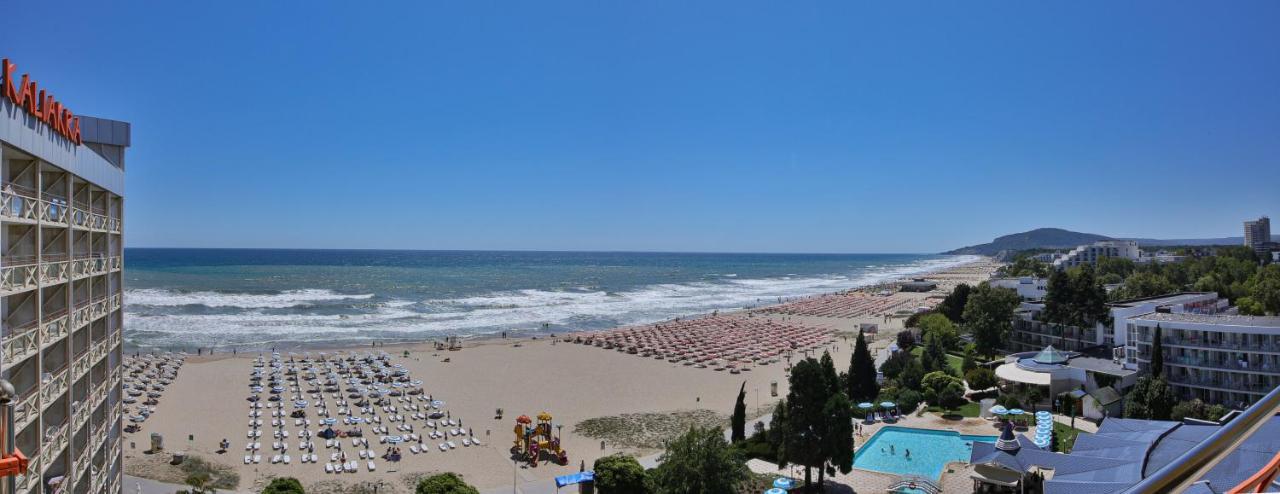 Cameră dublă superioară cu balcon și vedere la mare