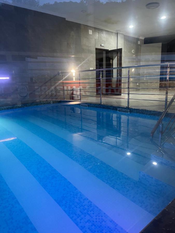 Cameră dublă cu baie privată