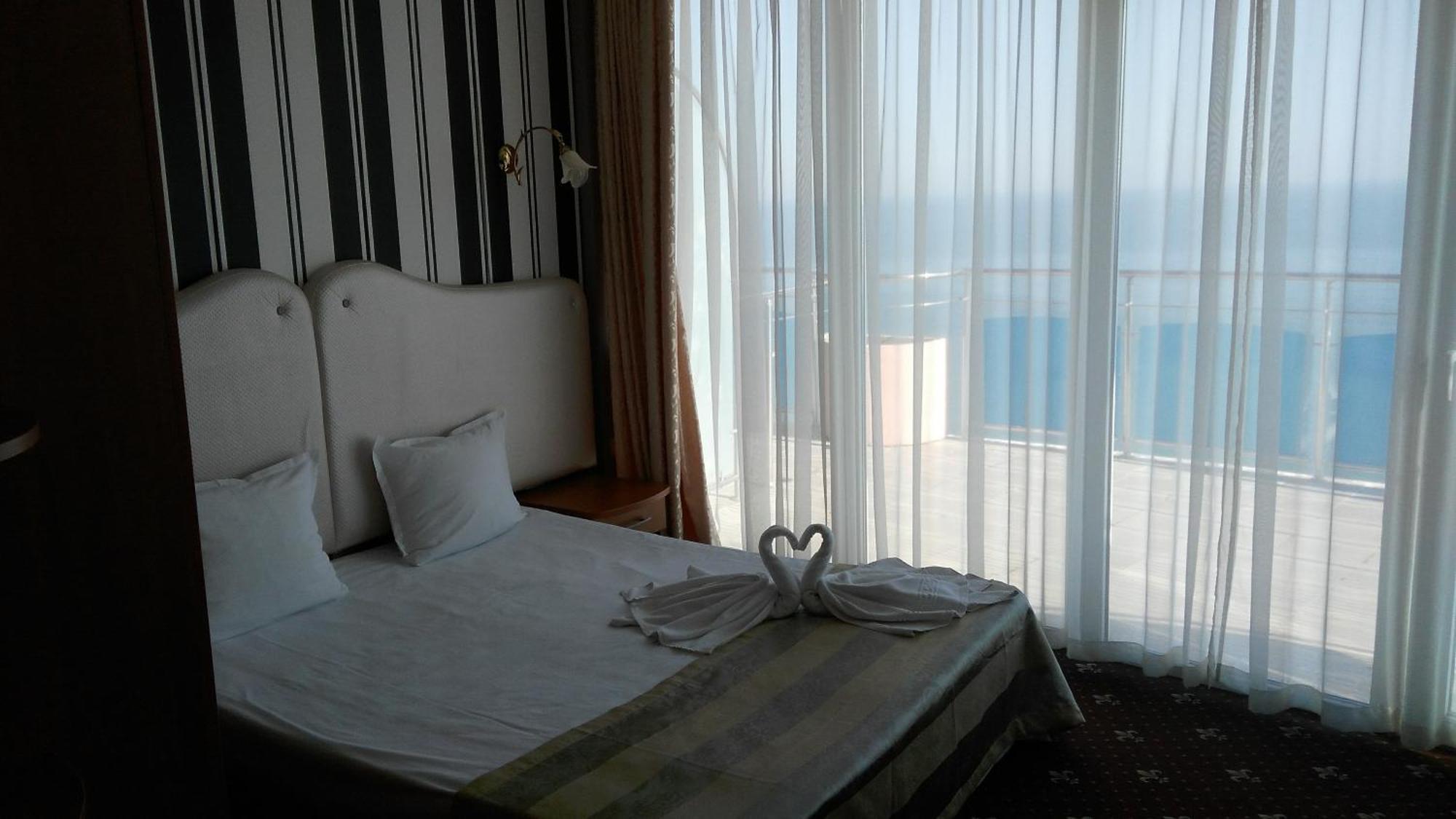 Studio cu vedere la mare