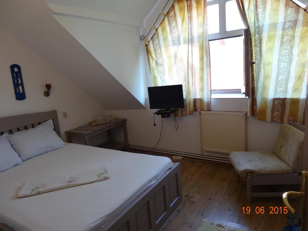 Double or Twin Room,128285646:JPEG