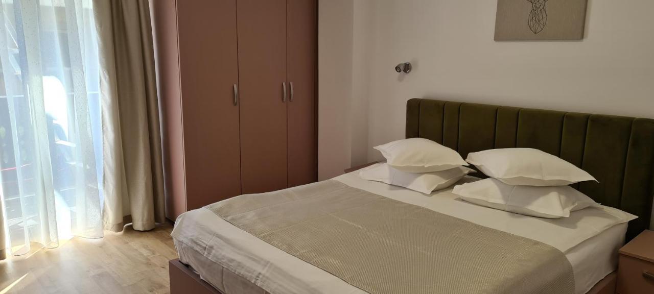 Apartament cu balcon
