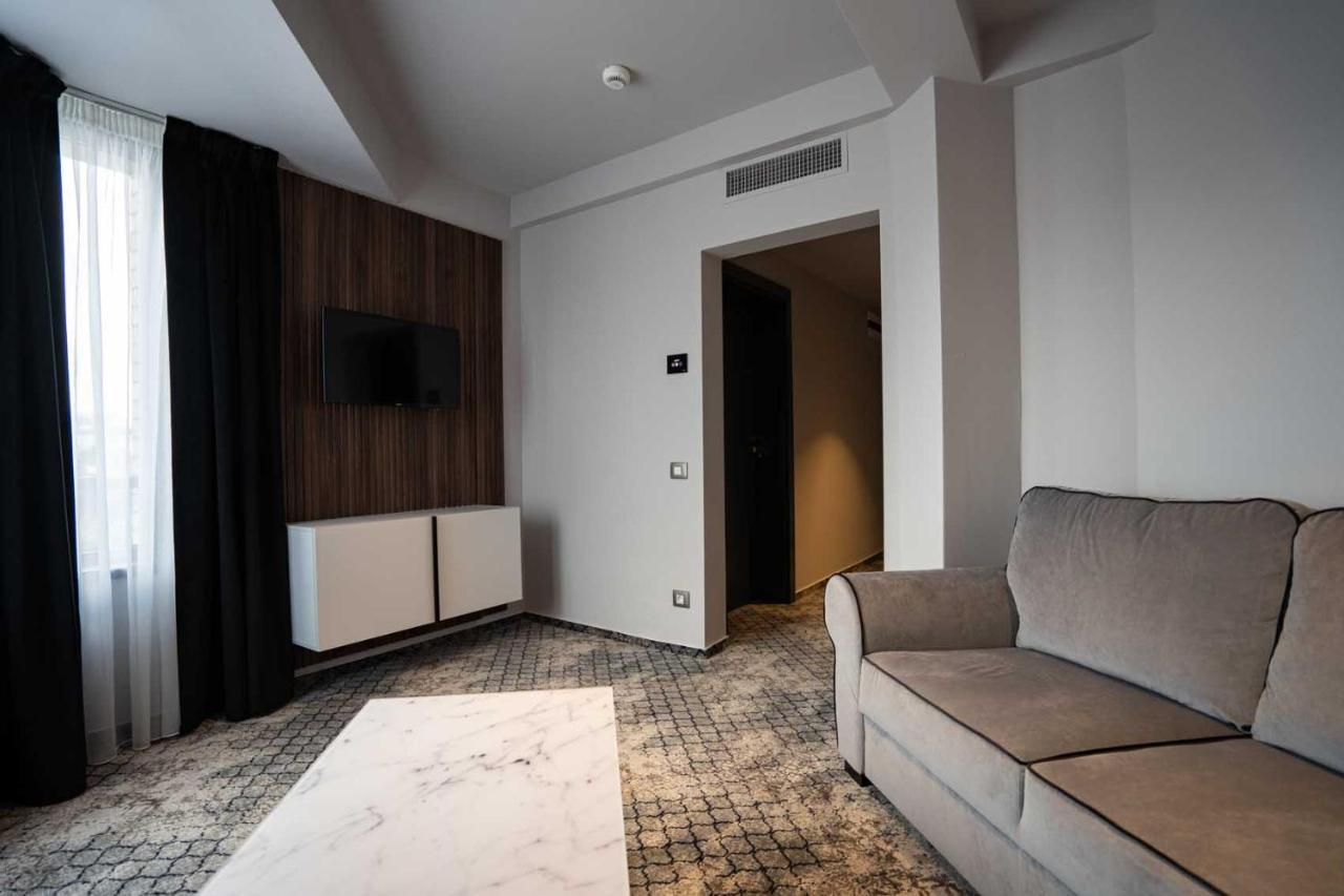 Apartment,1357758893:JPEG