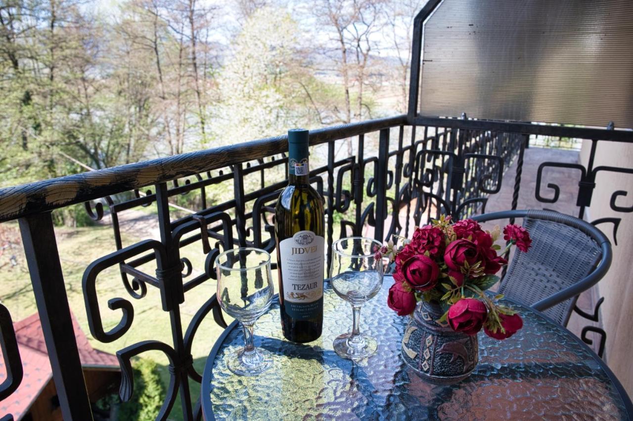 Double Room,1381462298:JPEG