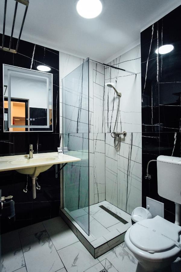 Cameră dublă superioară cu balcon