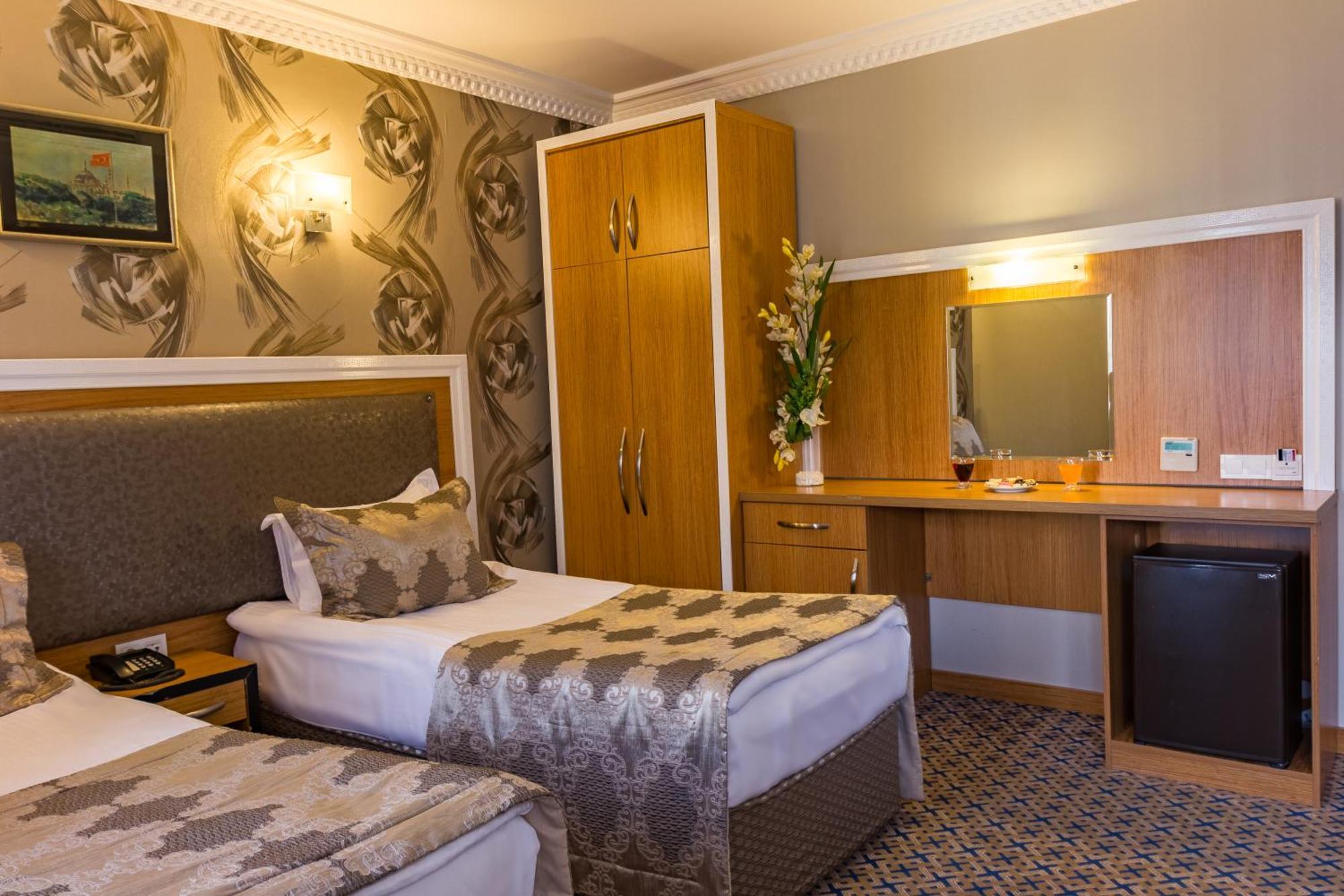 Standard Double or Twin Room,1437934861:JPEG