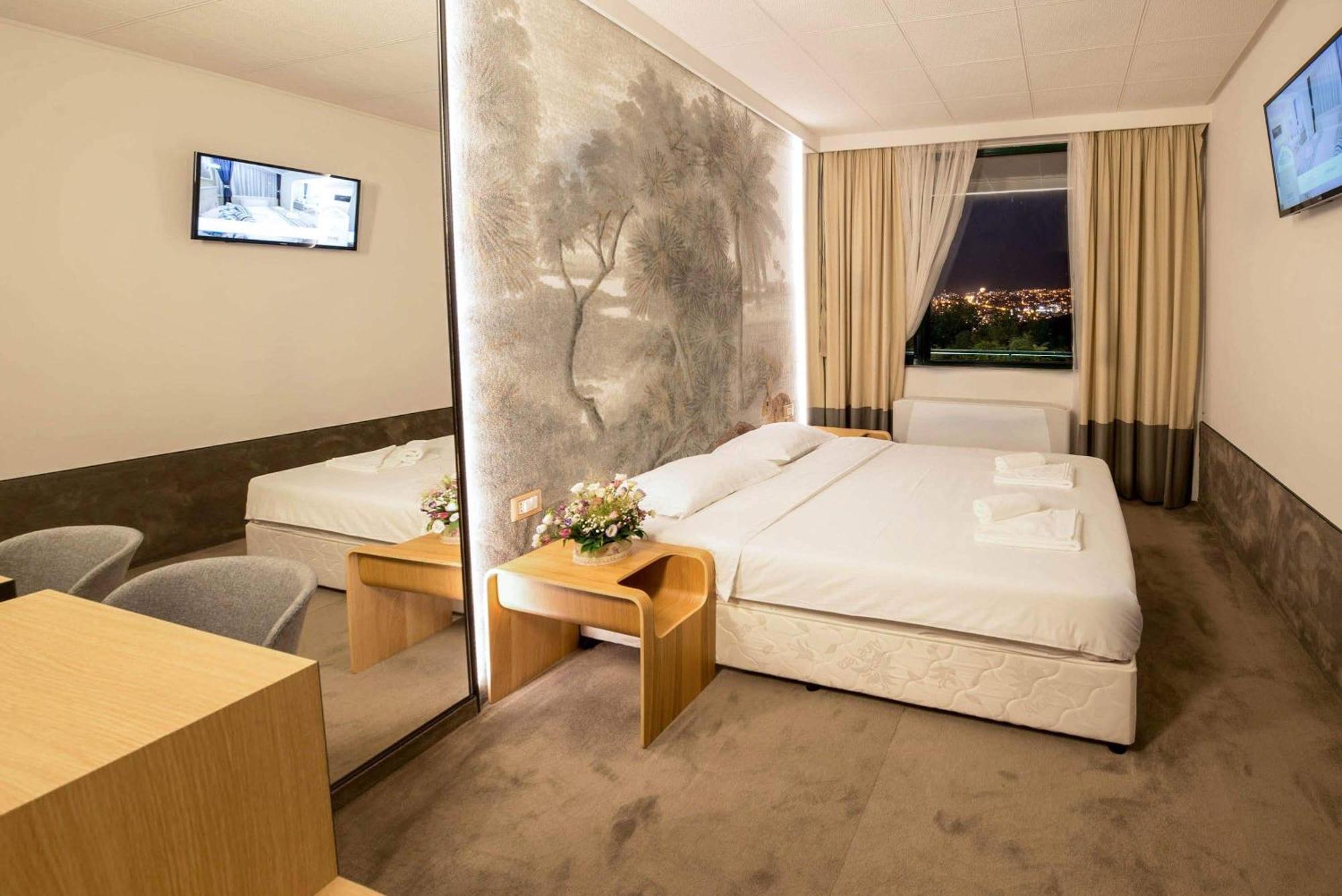 Double Room Balcony,1448224012:JPEG