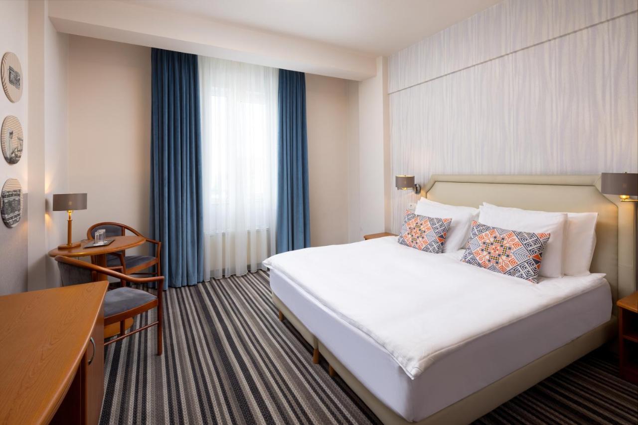 Standard Double Room,1716995911:JPEG