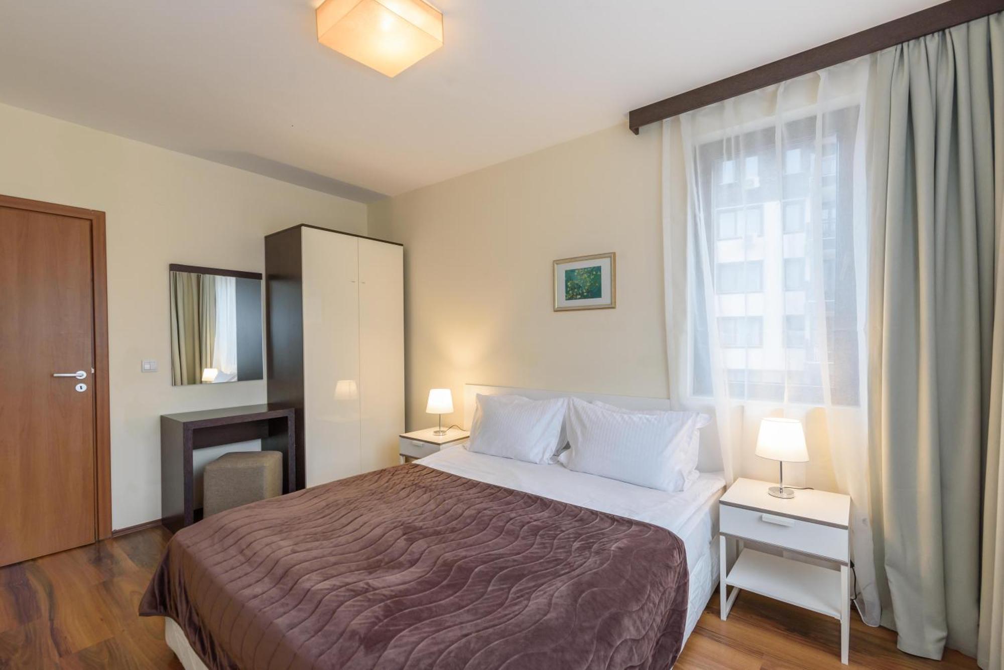 Apartament cu 3 dormitoare