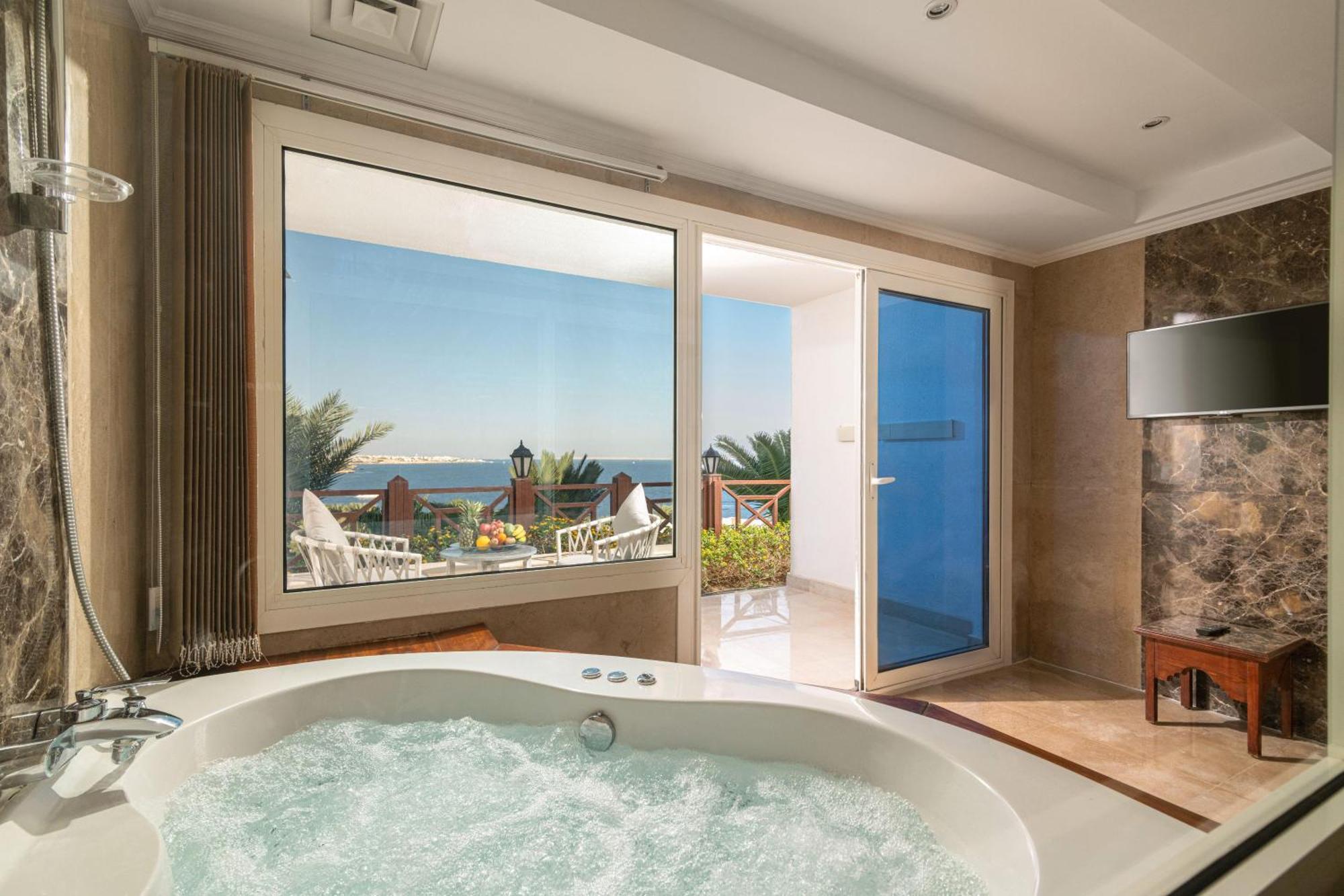 Premium Jacuzzi Room Sea View Adults Only