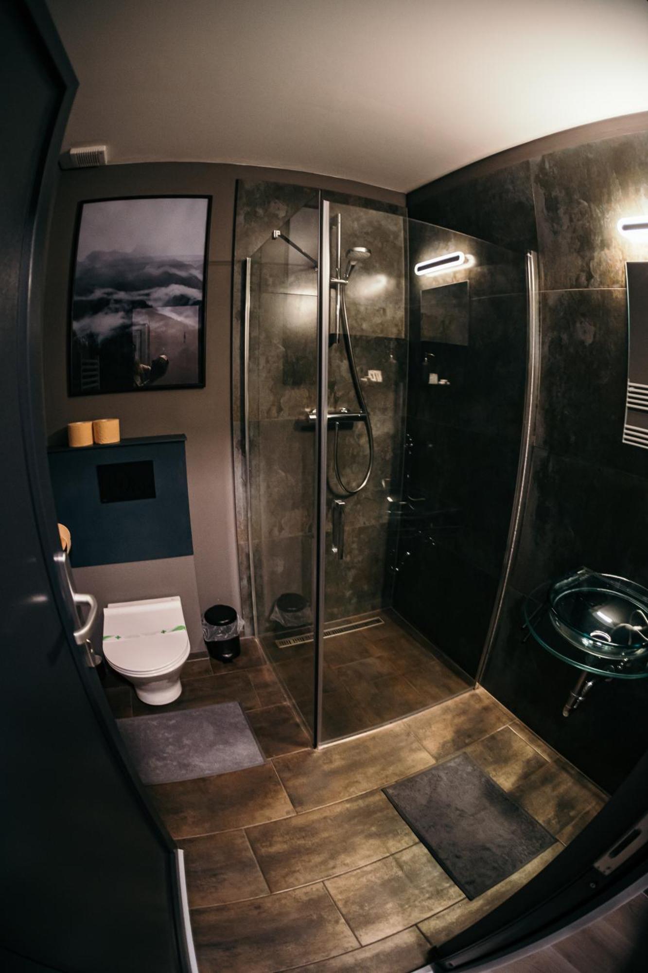 Standard Triple Room,1538982466:JPEG