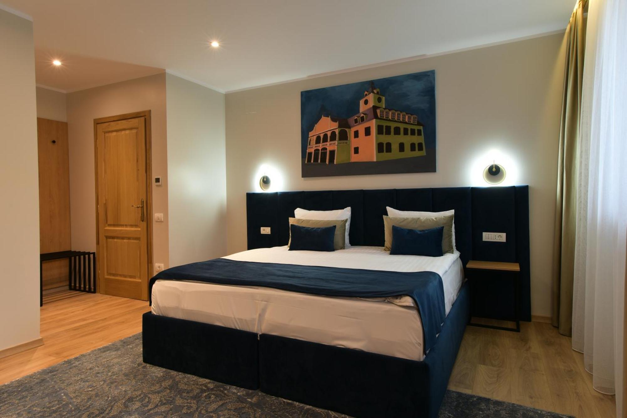 Superior Double or Twin Room,1417977279:JPEG