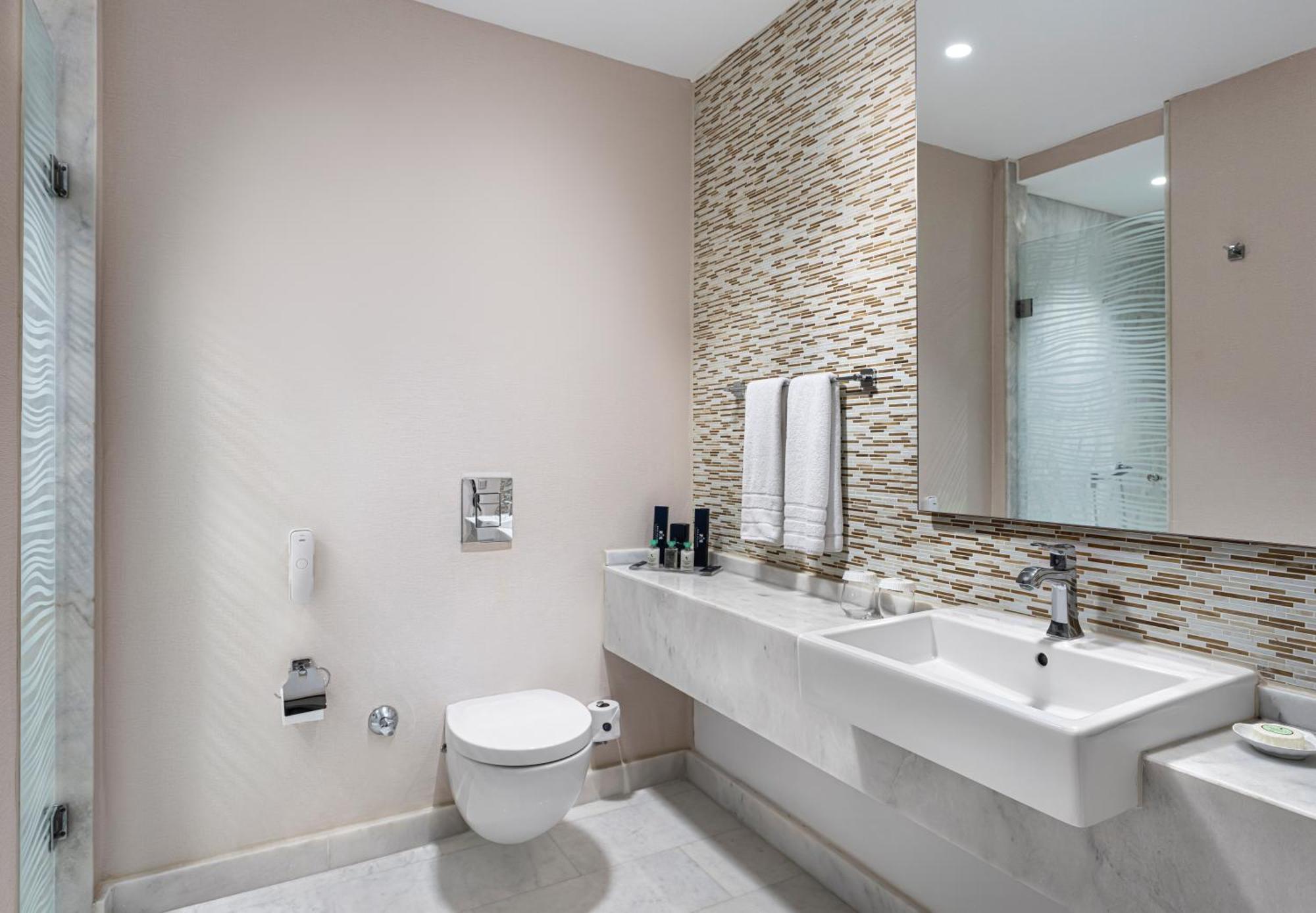 Duplex Family Suite,1576758884:JPEG