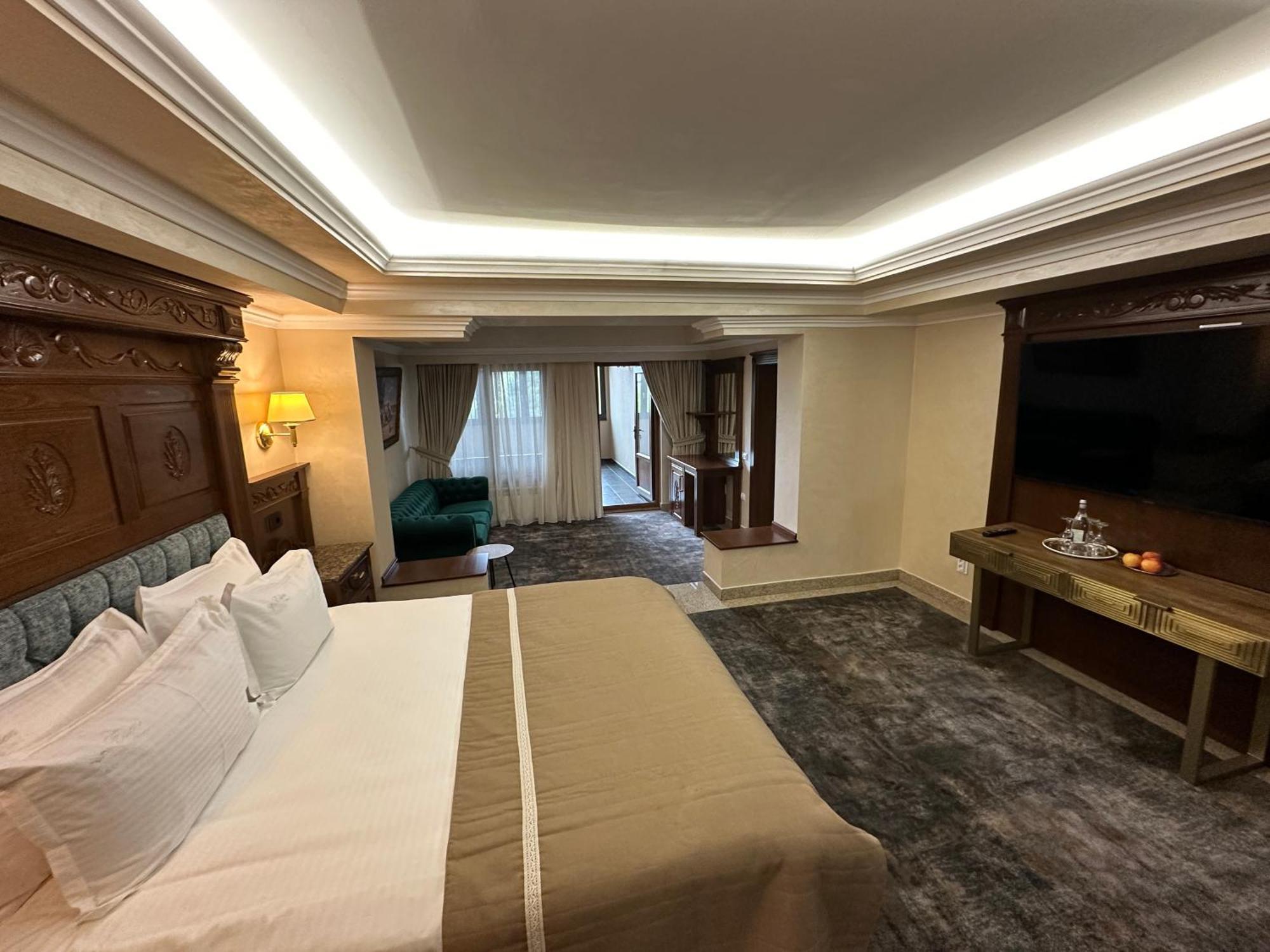 Two-Bedroom Apartment with Balcony and Terrace,1580178926:JPEG