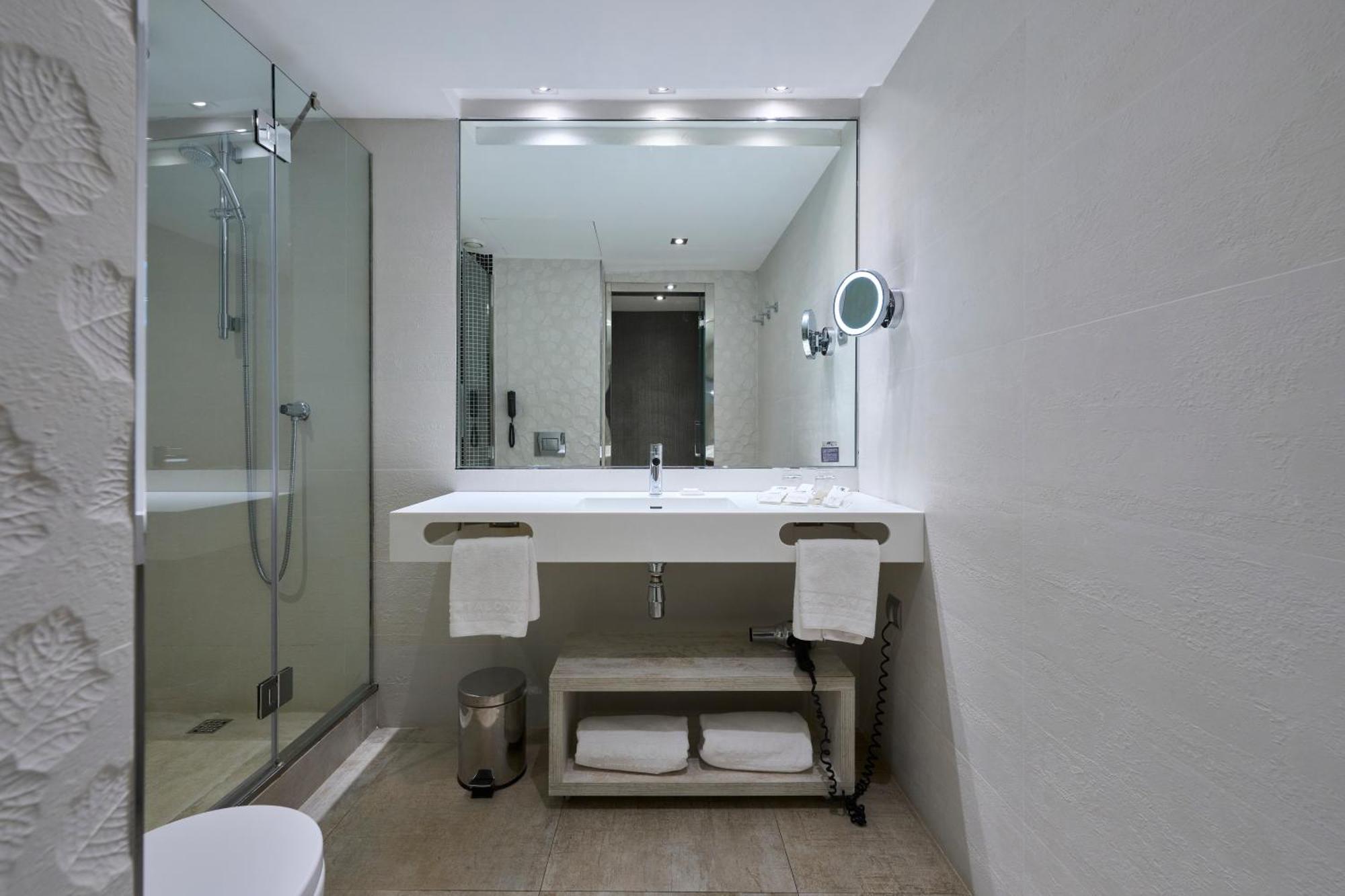 Superior Double Room,1623646474:JPEG