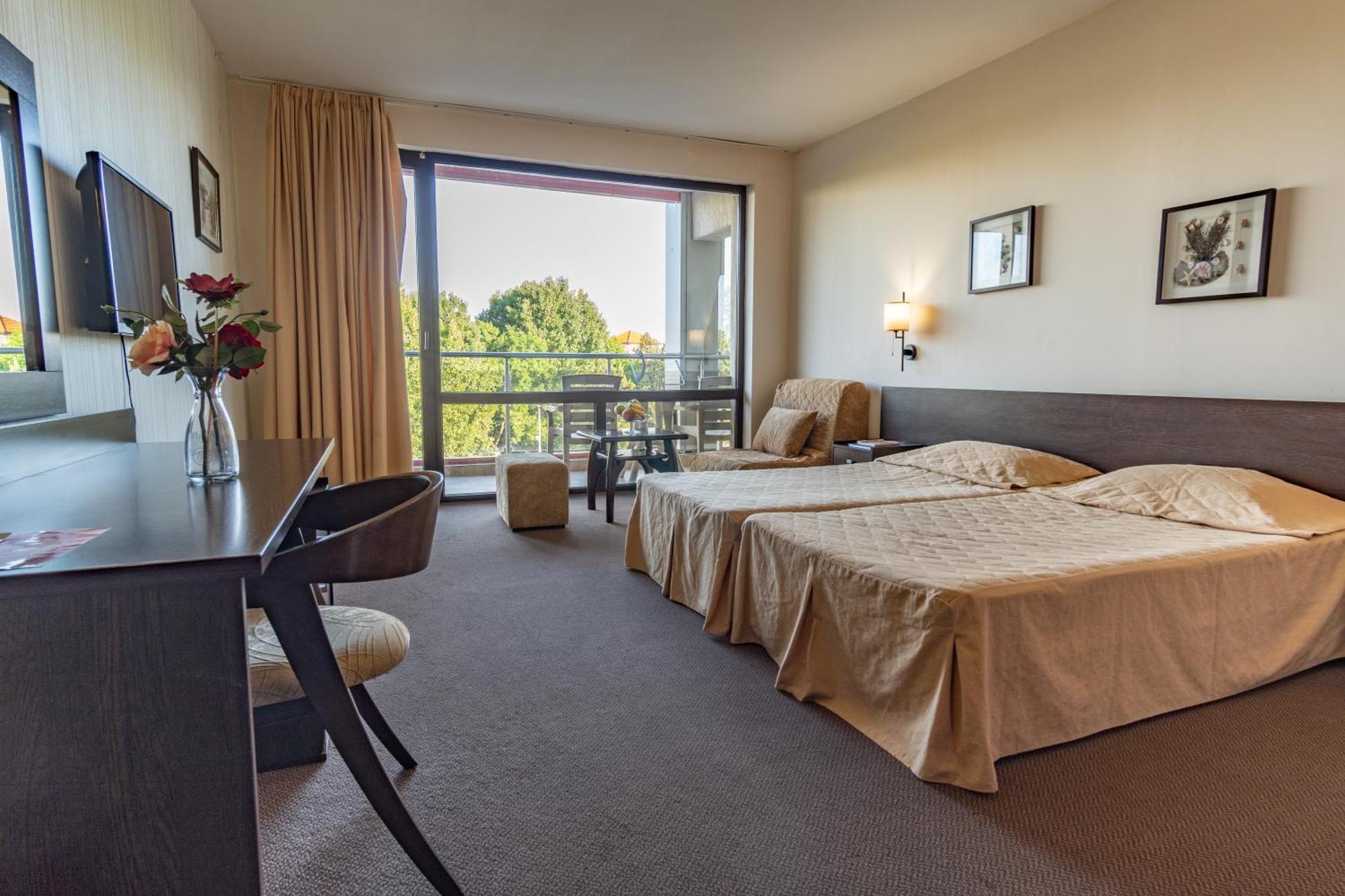 Twin Room Balcony,1592049918:JPEG