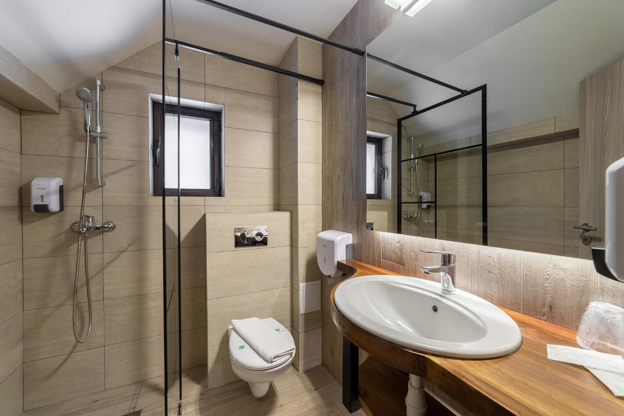 Economy Double - Eden 1,1599644943:JPEG