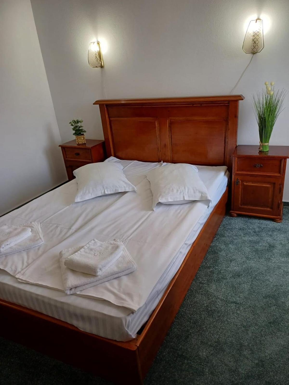 Standard Double Room,1608791992:JPEG