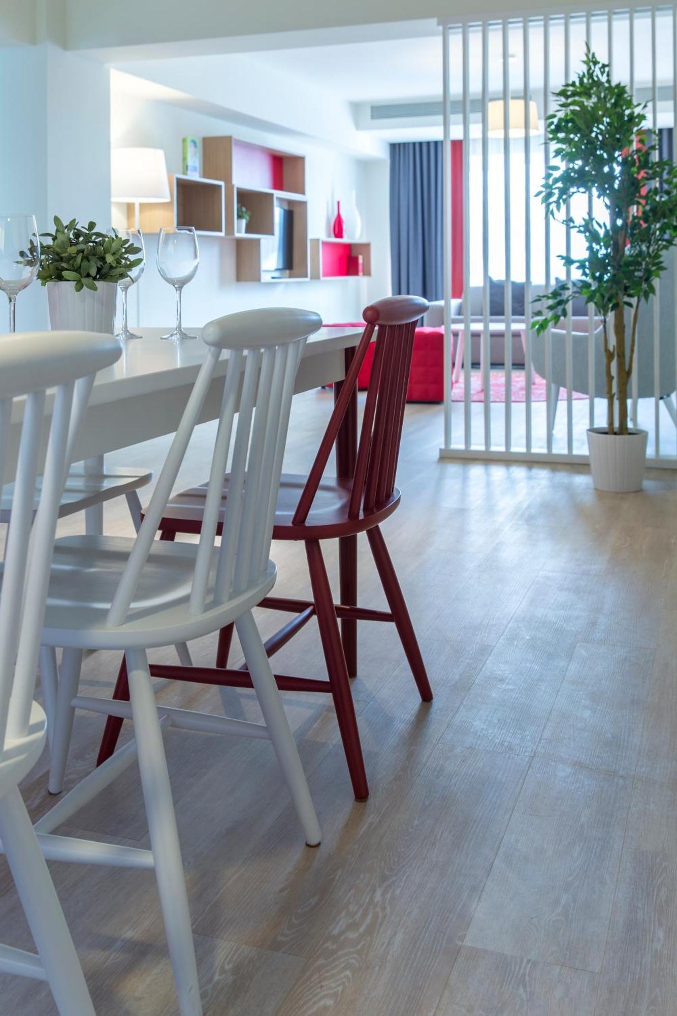 Two-Bedroom Apartment with Balcony,228508121:JPEG