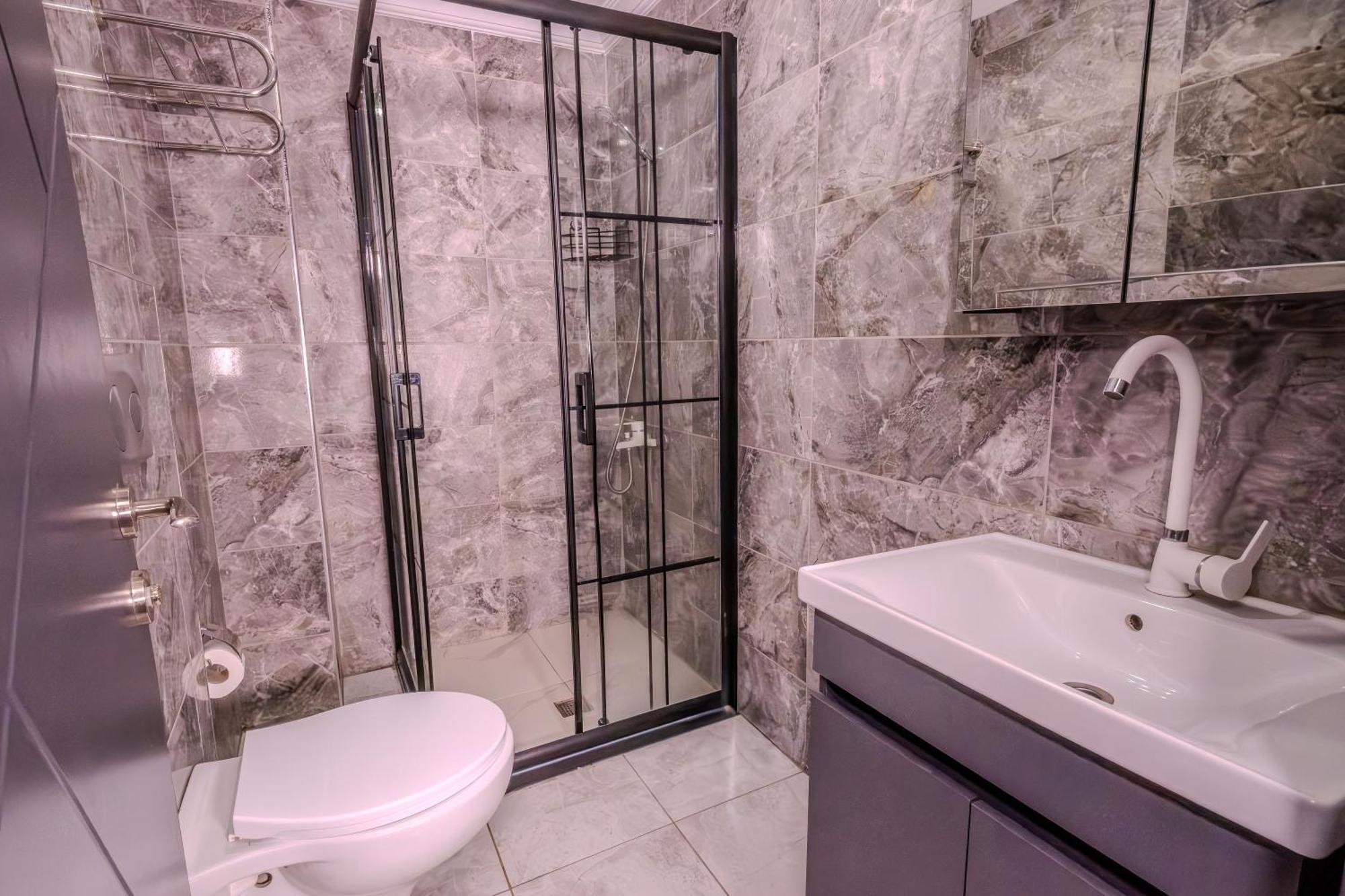 Standard Single Room,1632339363:JPEG