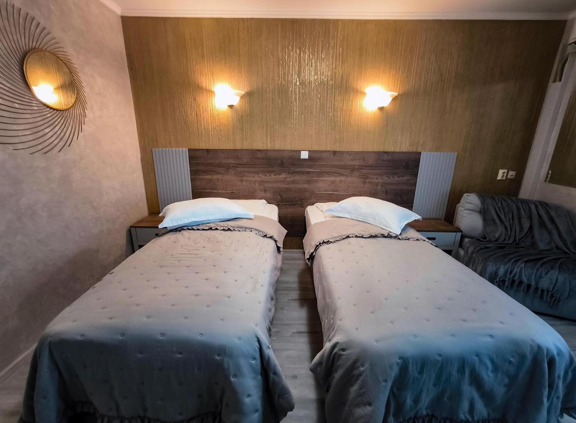 Double or Twin Room,1640374139:JPEG