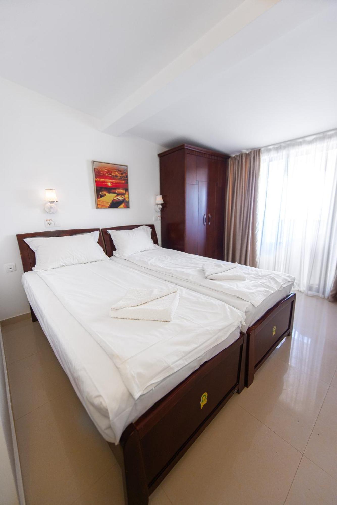 Cameră single Deluxe cu balcon