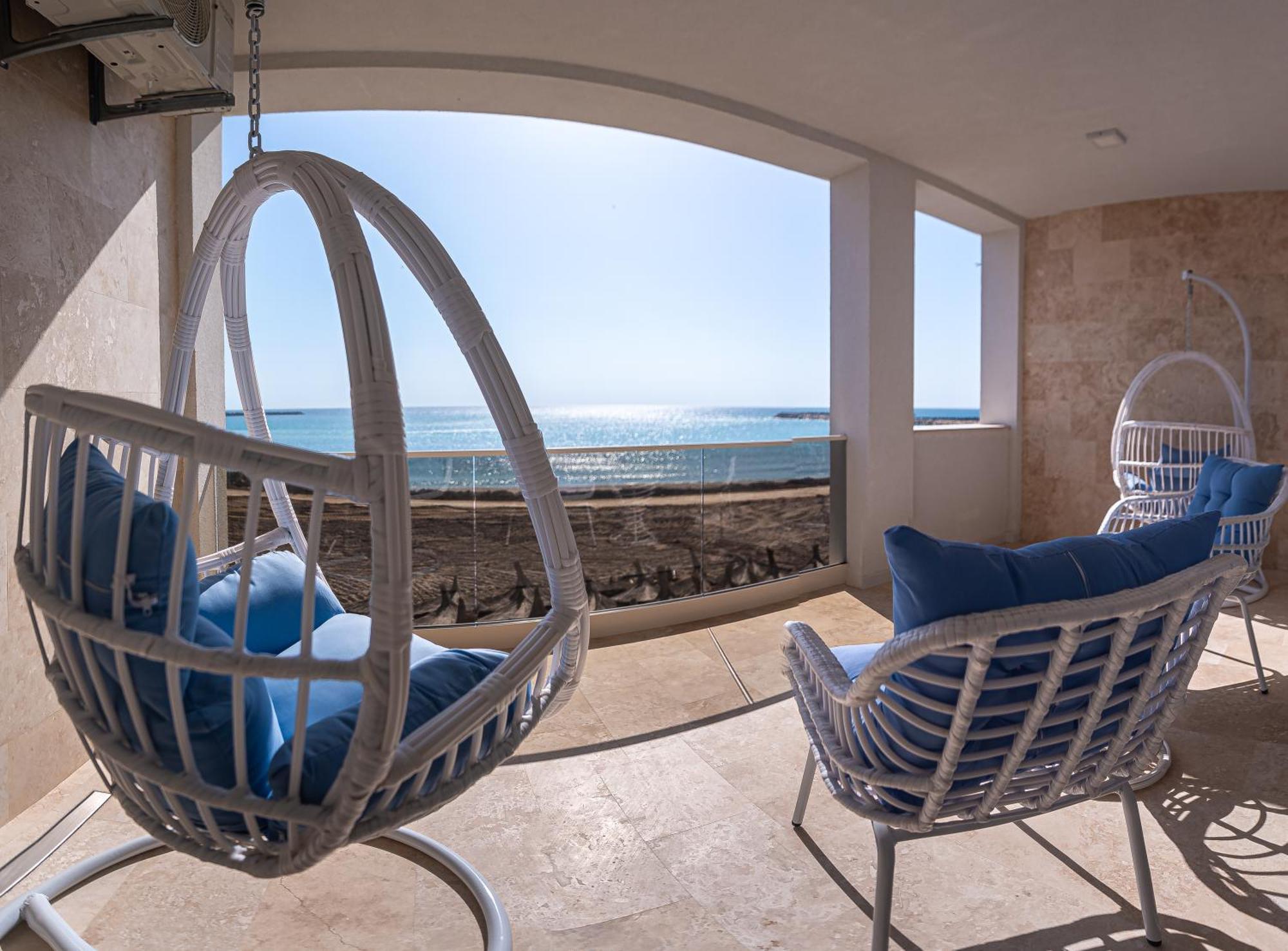 Cameră dublă Deluxe cu balcon și vedere la mare