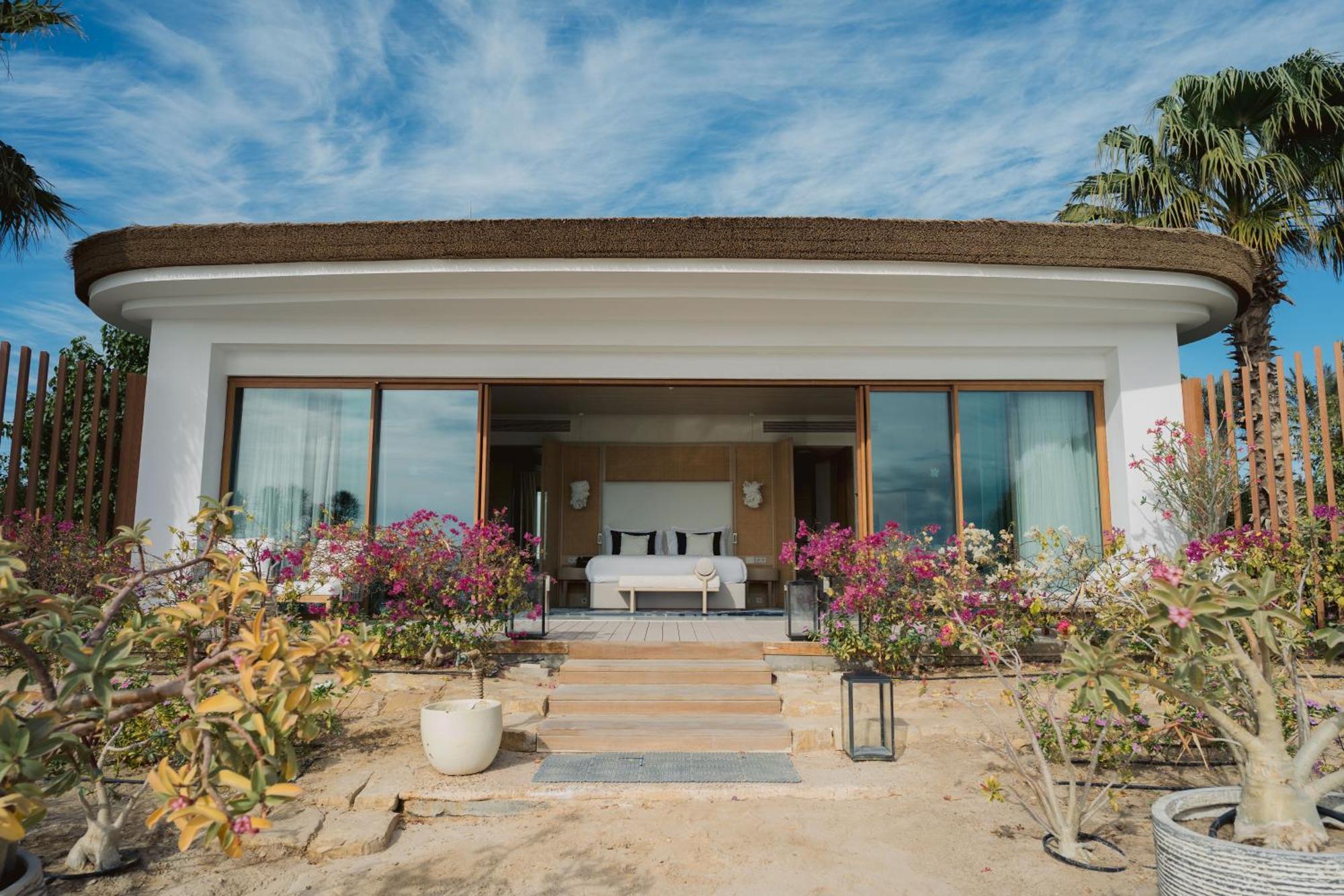 Bungalou pe plajă