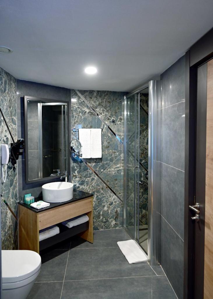 Superior Double or Twin Room,1655375884:JPEG