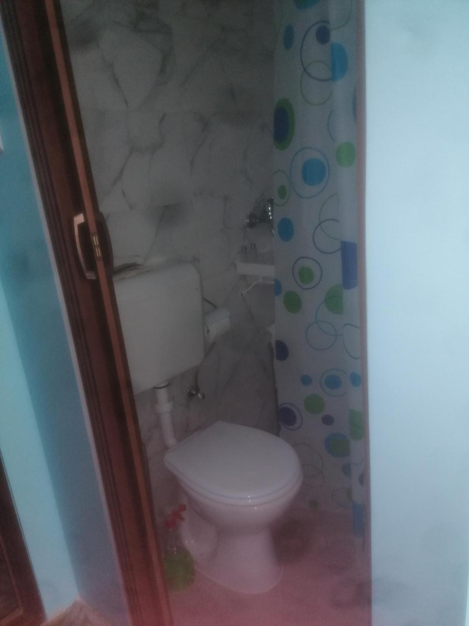 Cameră dublă (1 adult + 1 copil)