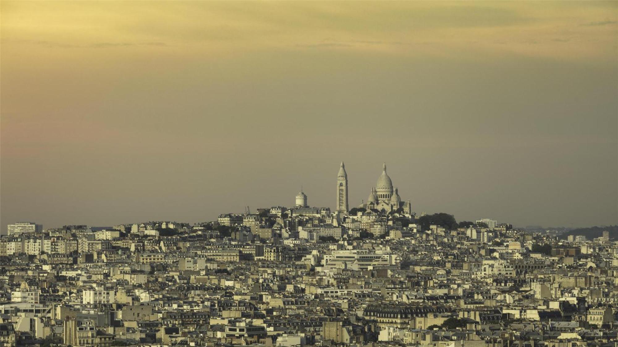 Deluxe Twin Room with Montmartre View