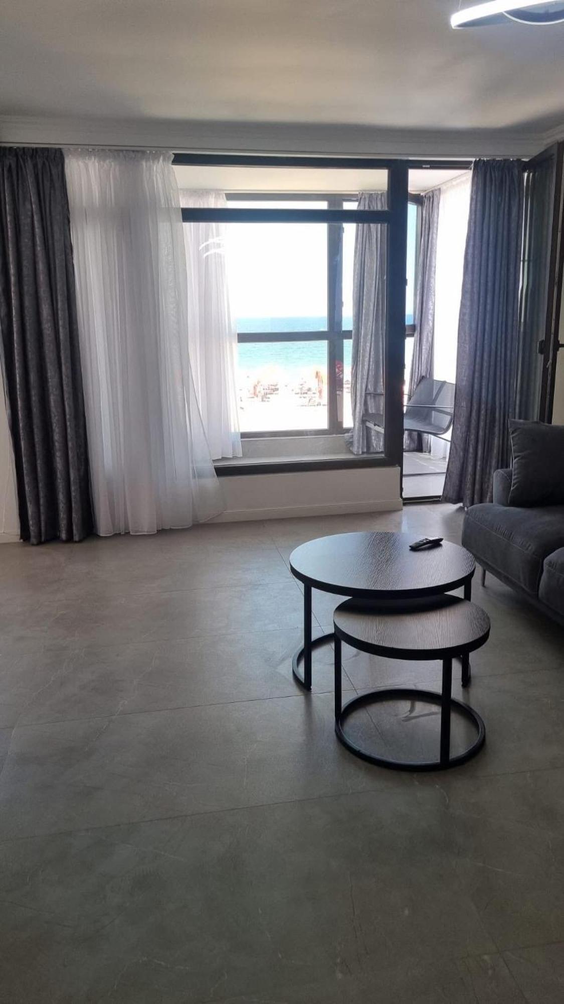 Apartment with Sea View,1688880046:JPEG