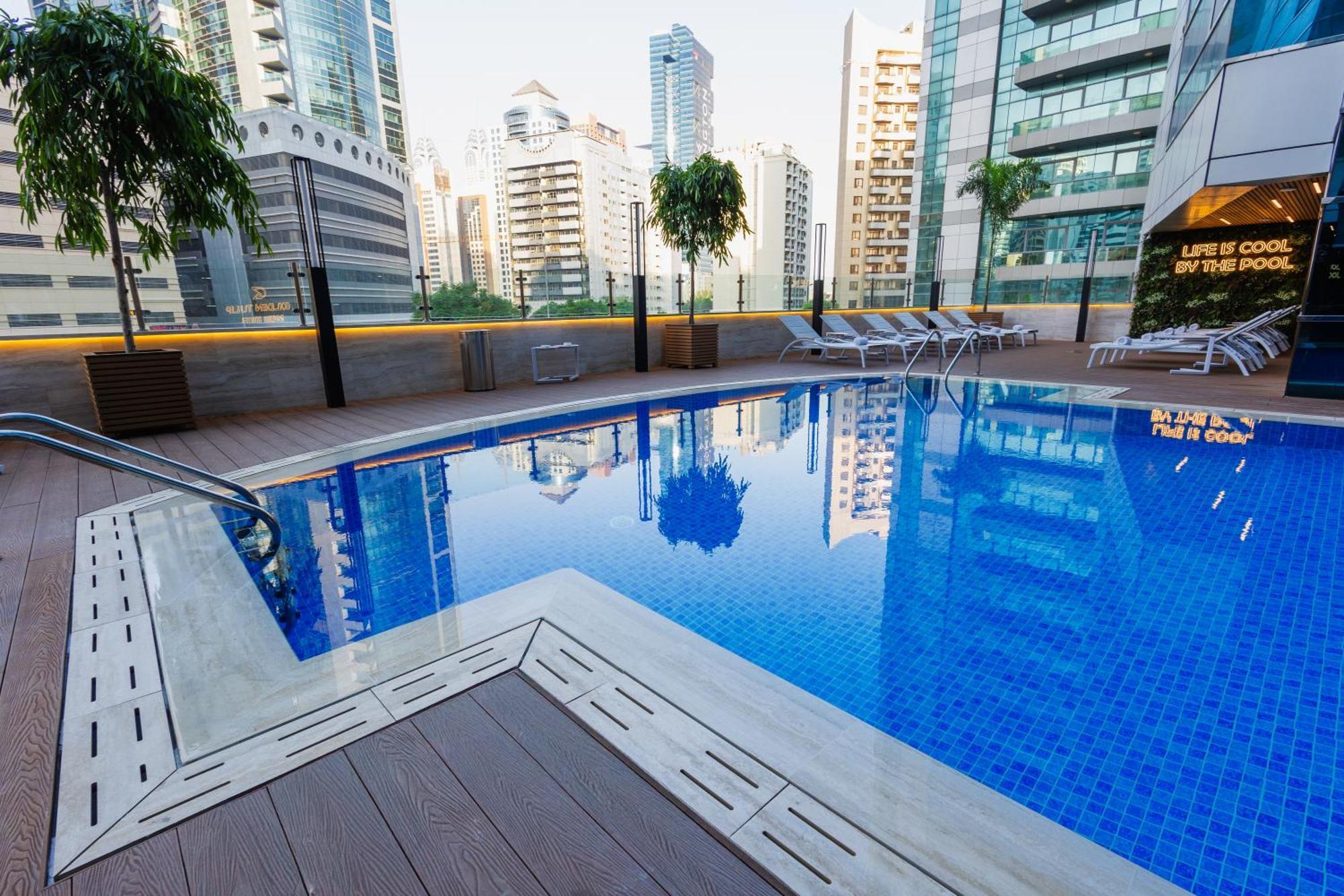 Executive Suite transfers to the beach selected malls & on F&B & Spa