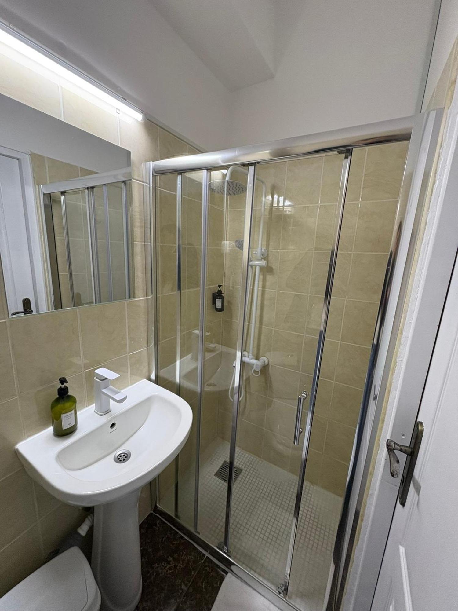 Economy Double Room,1731514992:JPEG