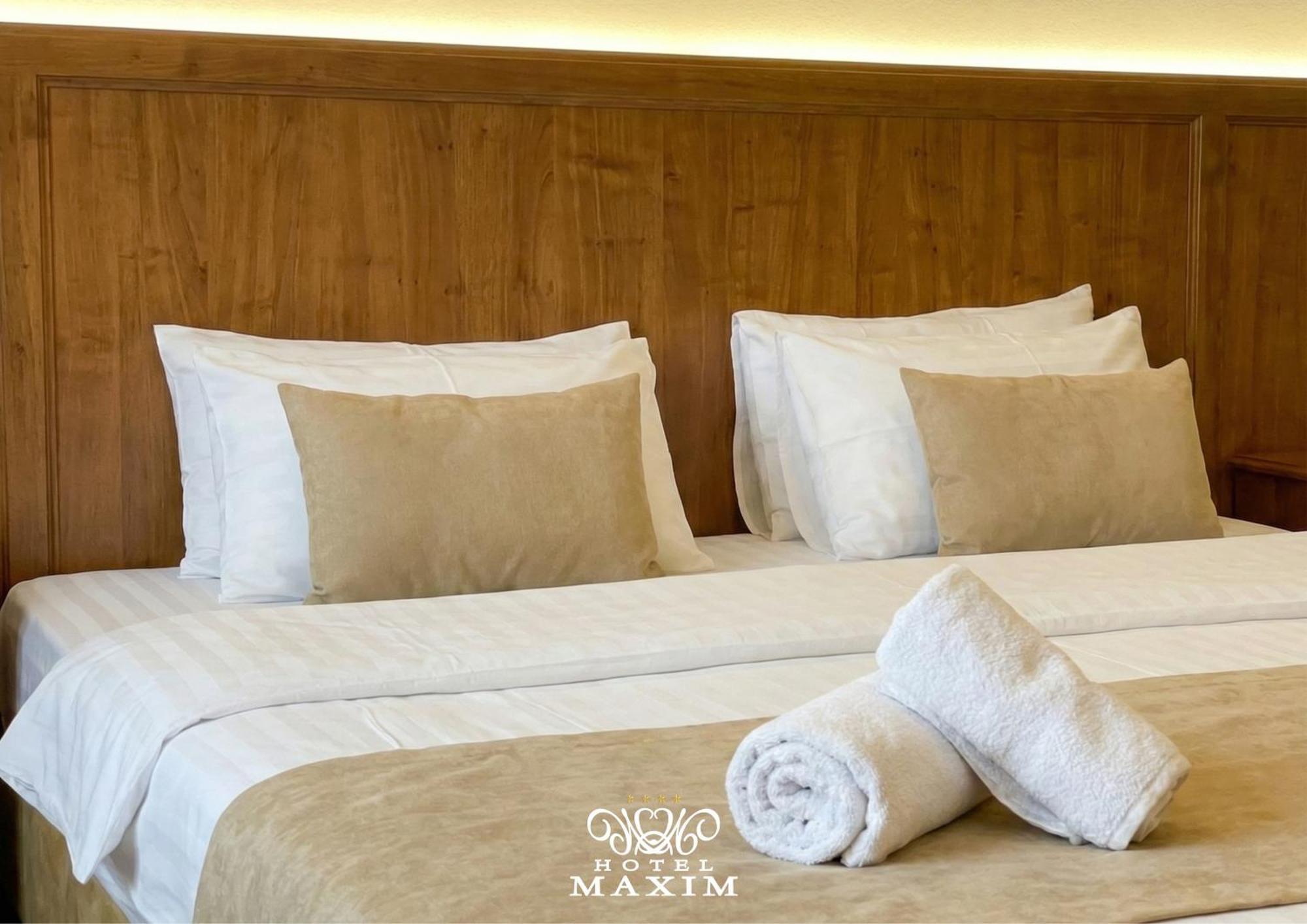 Cameră single Deluxe cu balcon