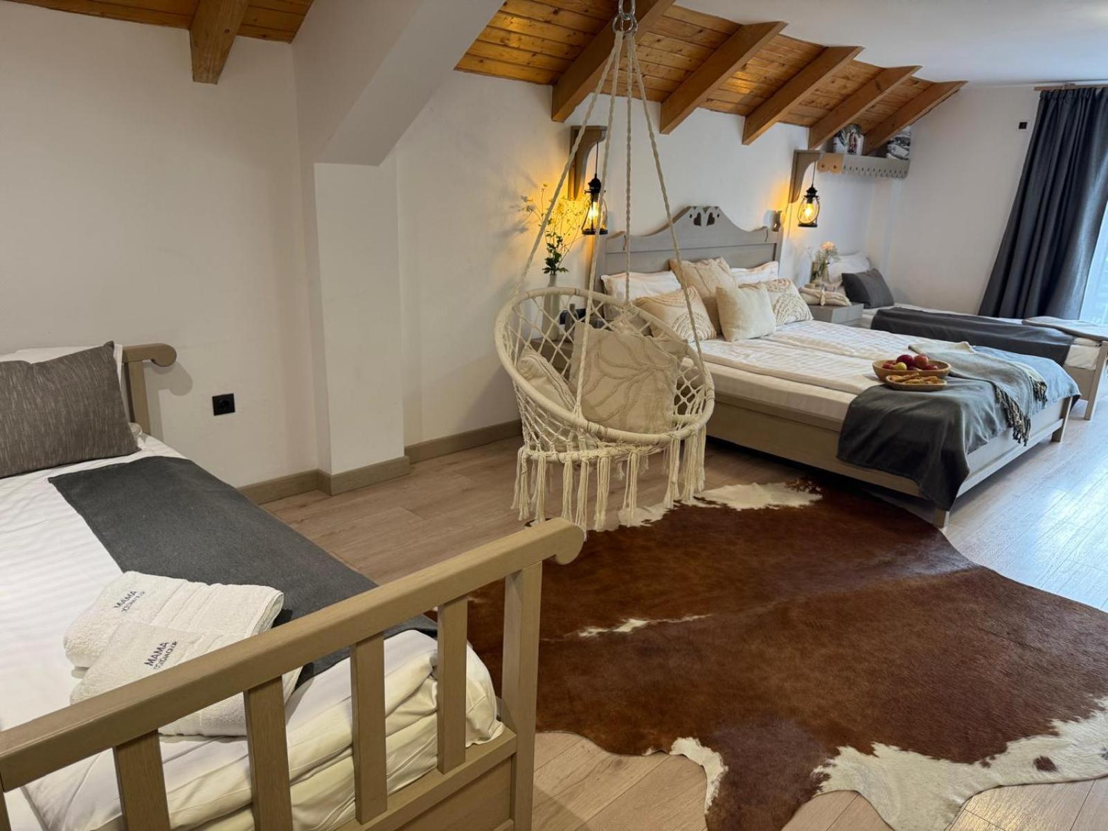 Quadruple Room with Balcony,1742745415:JPEG