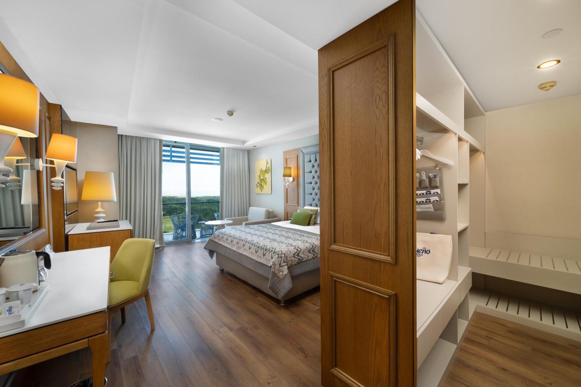 Suită Deluxe cu vedere la țărm şi la golf