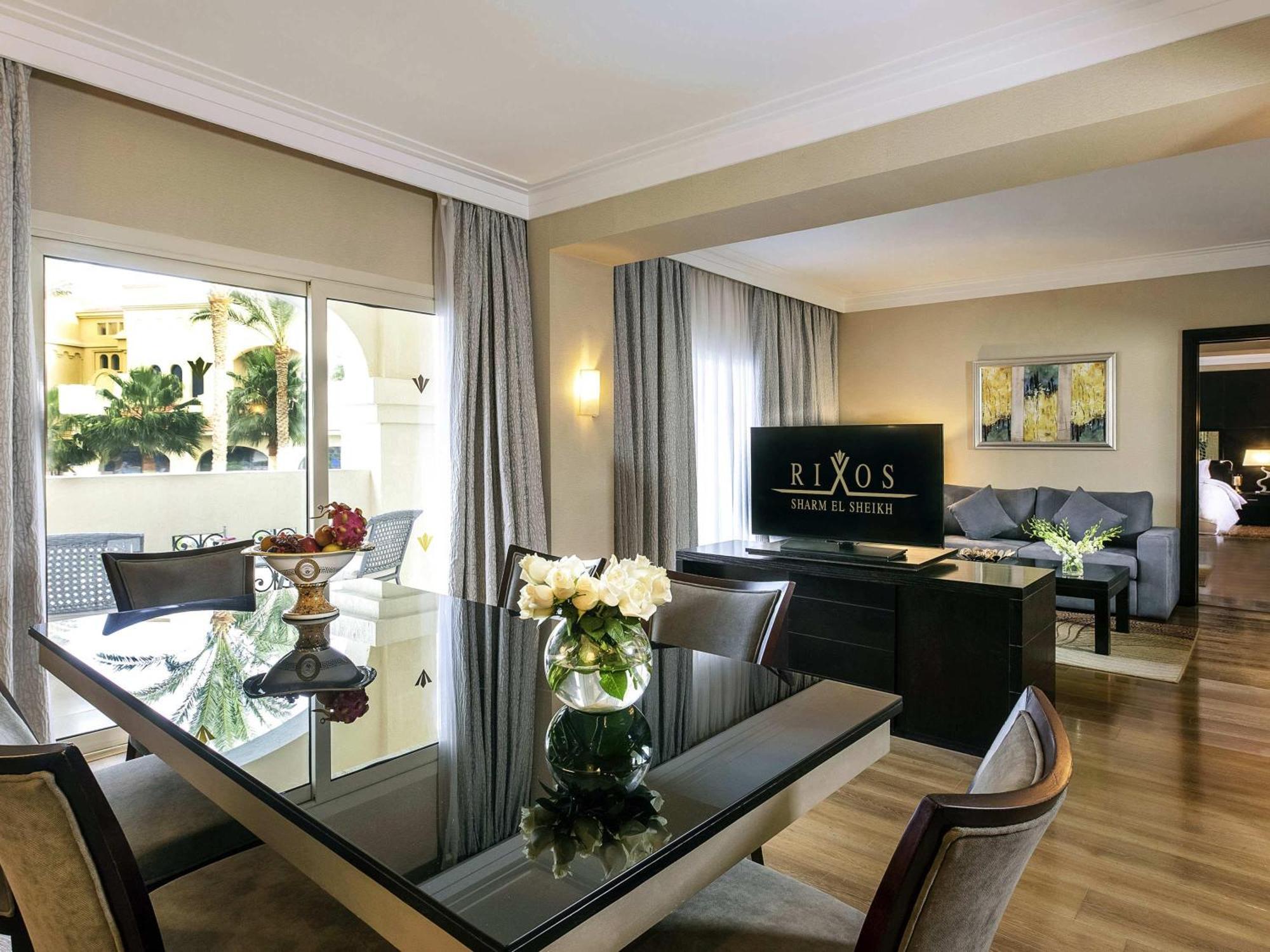Diplomatic Suite